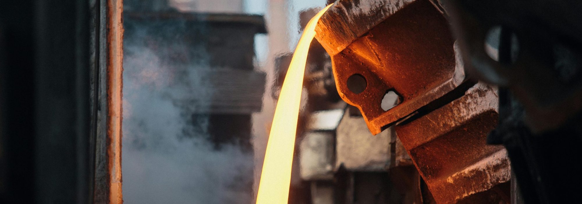 horno- metal liquido